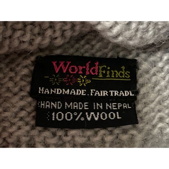 Ladies Fair Trade Handmade Nepal 100% Wool Beanie Hat Cap Set Of 2 Black Gray - Picture 9 of 9